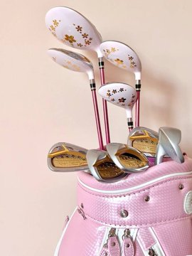 Golf is like a stupid eighteen-year-old girl, you know you're not good with her, but you can't live without her⛳️⛳️