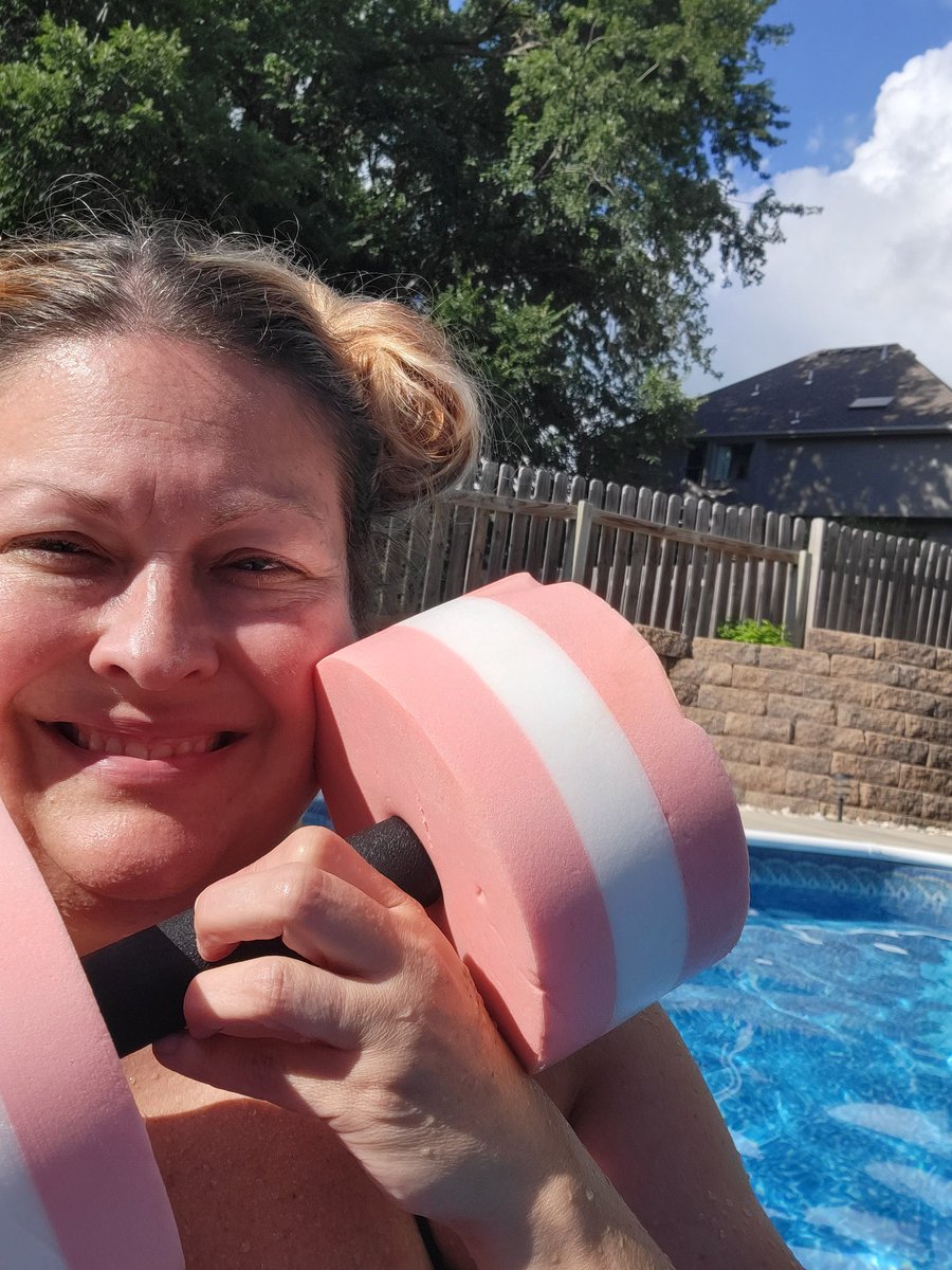 BeckyDollins's tweet photo. Forgot to post yesterday.  Day 17 of arms and abs challenge, all my exercises in the pool and ran laps in the pool.  Good workout! #beastmodebionicbeck #goals #noexcuses #imstrongenough #16seconds  @nkcs_wellness https://t.co/lPaFvieUQo