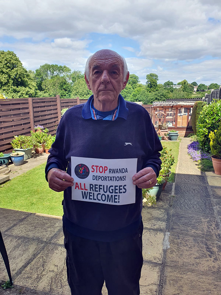 sutrharlow's tweet photo. #StopRwanda #RefugeesWelcome  @AntiRacismDay @Care4Calais https://t.co/RlTK0MU9U0