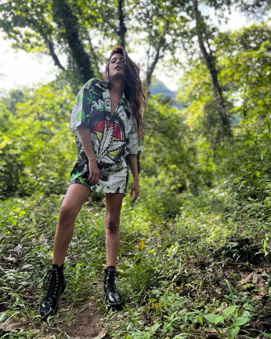 Welcome to the jungle. https://t.co/RNGx6rOSqB