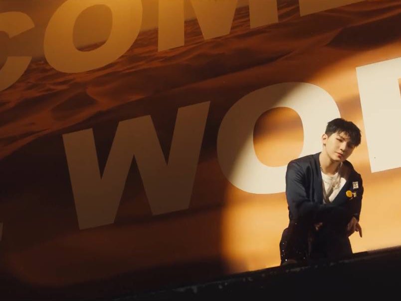 HMWLOOKS's tweet photo. __world woozii!! #우지 https://t.co/831W6Gj7f9