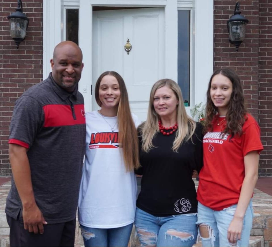 Congratulations to <a href="/ParisKYHS/">ParisHighSchool</a> <a href="/SpeaksTaesha/">Taesha Speaks</a> who will continue her phenomenal track career at the University of Louisville... #sweetfeet was a 6-time Indoor amd Outdoor State Champion, despite missing her sophomore and junior season! <a href="/LouisvilleTFXC/">Louisville Track & Field / XC</a> <a href="/KHSAA/">KHSAA Main</a>