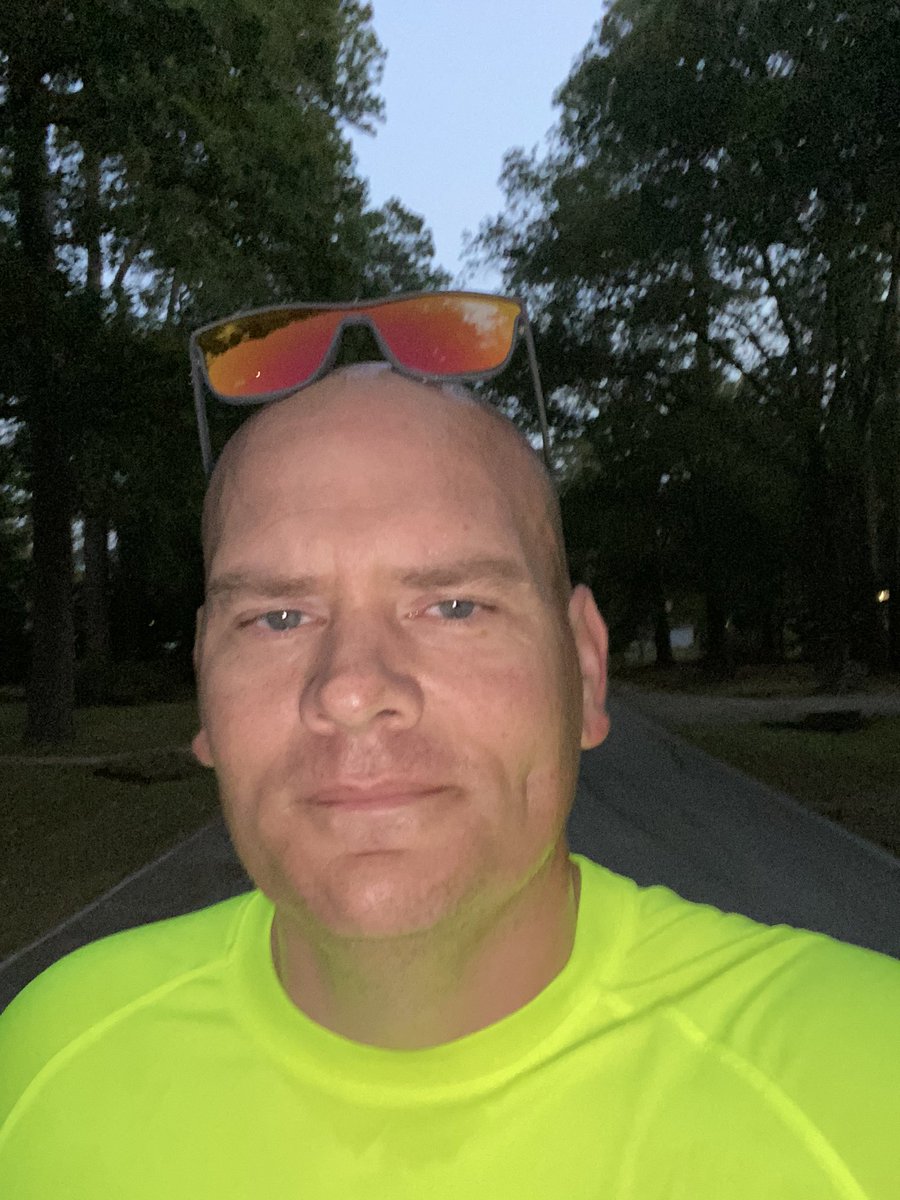 Dr. Gerald W. Schattle 🎓📚📝🚌 tweet media