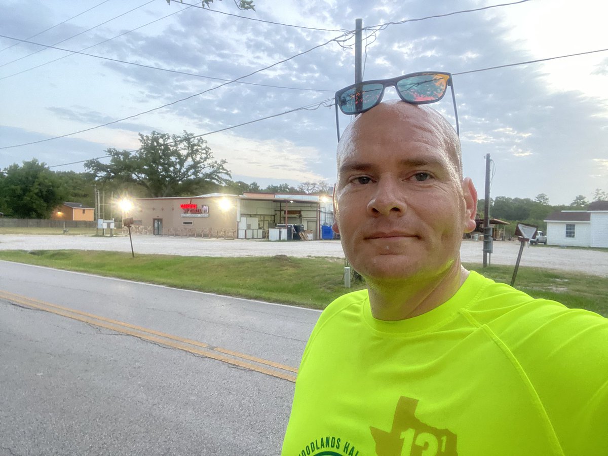 Dr. Gerald W. Schattle 🎓📚📝🚌 tweet media