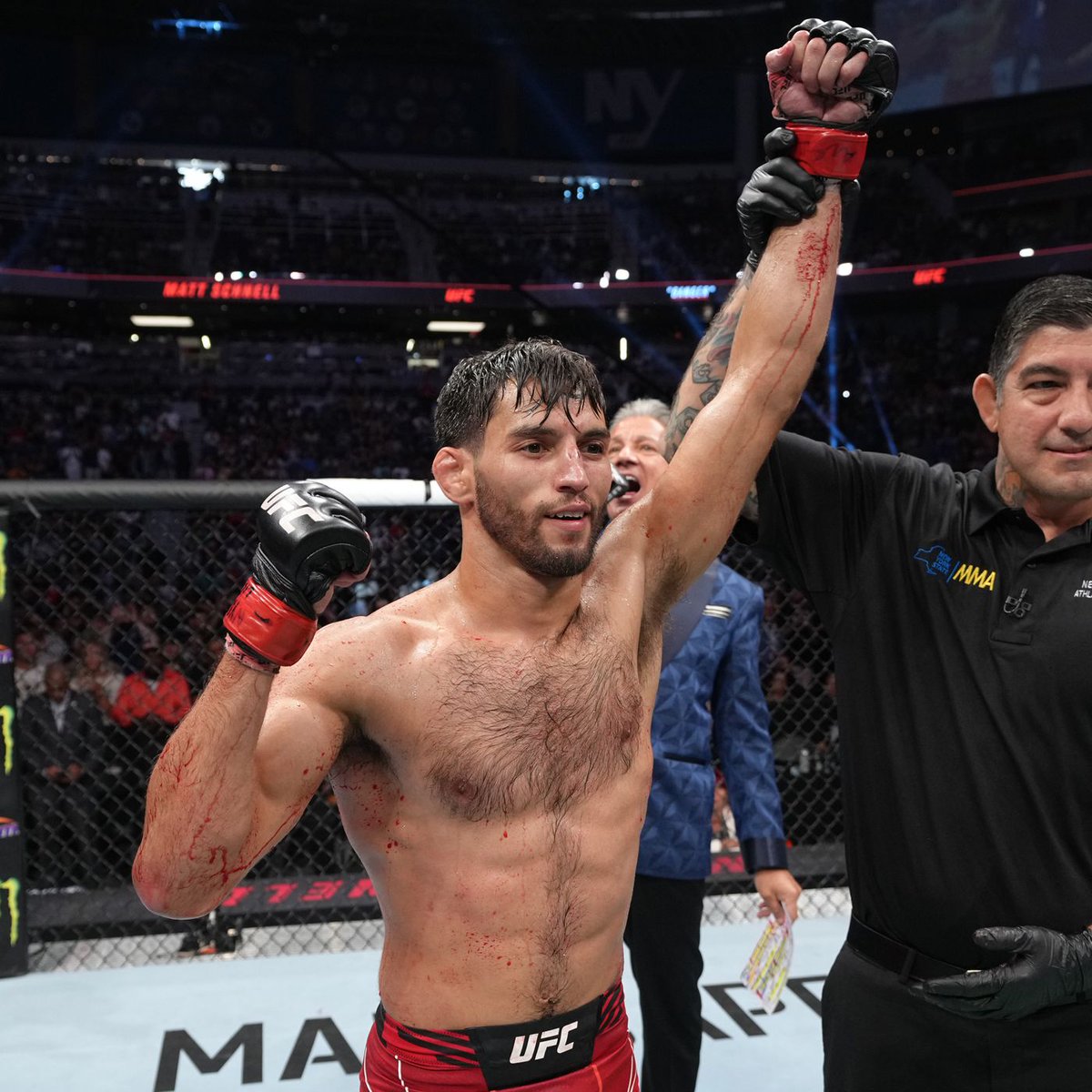 guillotine514's tweet photo. Episode 62, UFC Long Island ou UFC on ABC 3, podcast récap/analyse de la carte. Liens manquants désormais dispo, bonne écoute!
Deezer: https://t.co/www62foJGs
Amazon/Audible: https://t.co/sR1UCEmFPE
#UFCLongIsland #UFConABC3 #MMA https://t.co/YvYQG10t0d