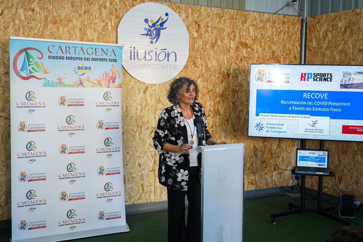 🤾 Aceleran la recuperación de los síntomas de Covid persistente con un programa de la Cátedra de la Actividad Físico-Deportiva y la Salud

☑ El programa fue presentado <a href="/NoeliaArroyoHer/">Noelia Arroyo</a> y  <a href="/bmiguelher/">Beatriz Miguel Hernández</a> en el Ilusión Sport Center

📲 bit.ly/3zdO59z