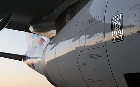 europawire's tweet photo. Rolls-Royce to support the Trent 700 engines of flypop as part of new service agreement with the new British low-cost airline https://t.co/pn5HRxbOBs #lowcost #airline #lowcostairline #Trent700 #A330ceo #flypop #RollsRoyce @RollsRoyce @_flyPOP https://t.co/tg15QxIDYp