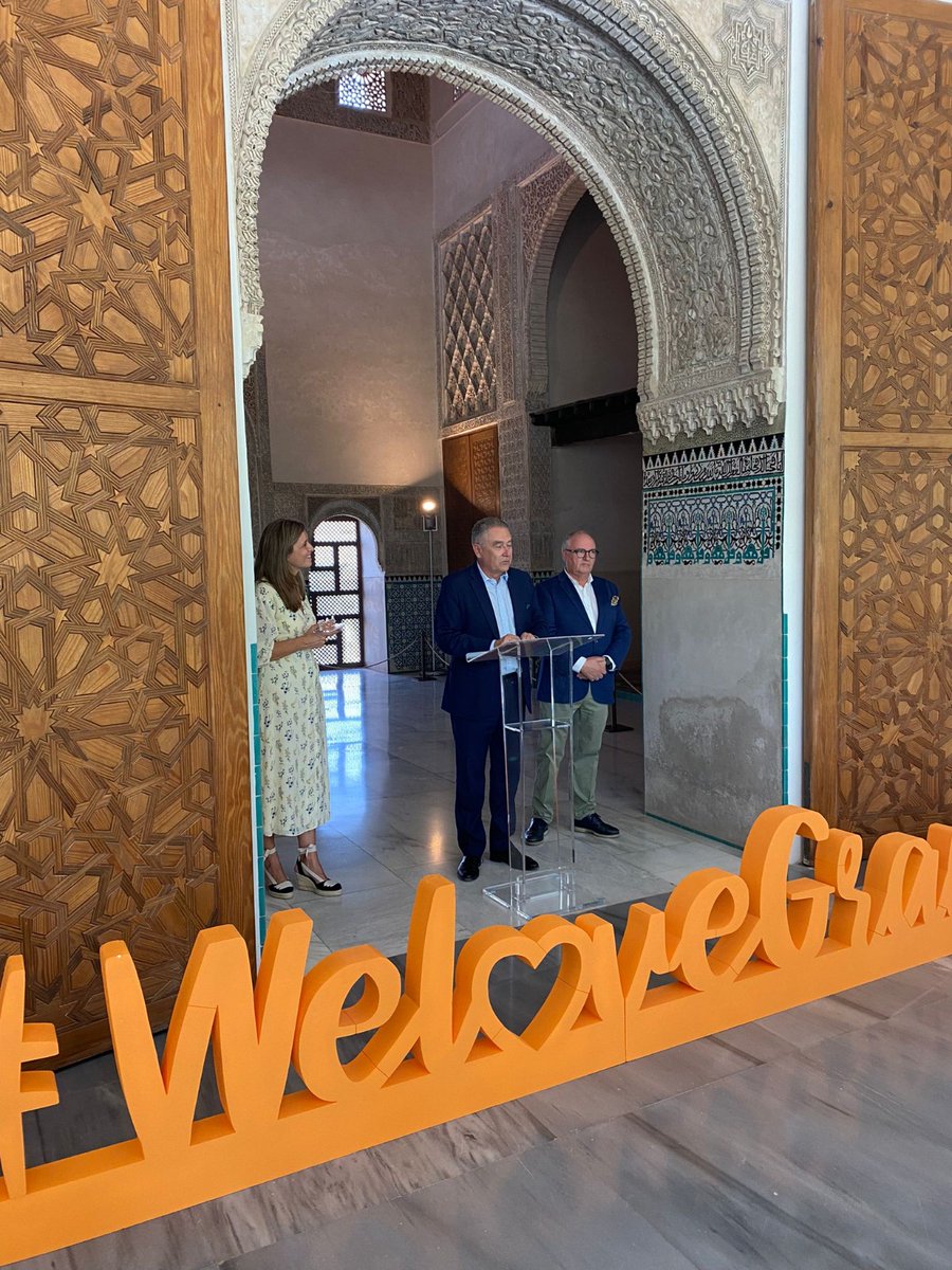 Consejería de Turismo y Andalucía Exterior tweet media