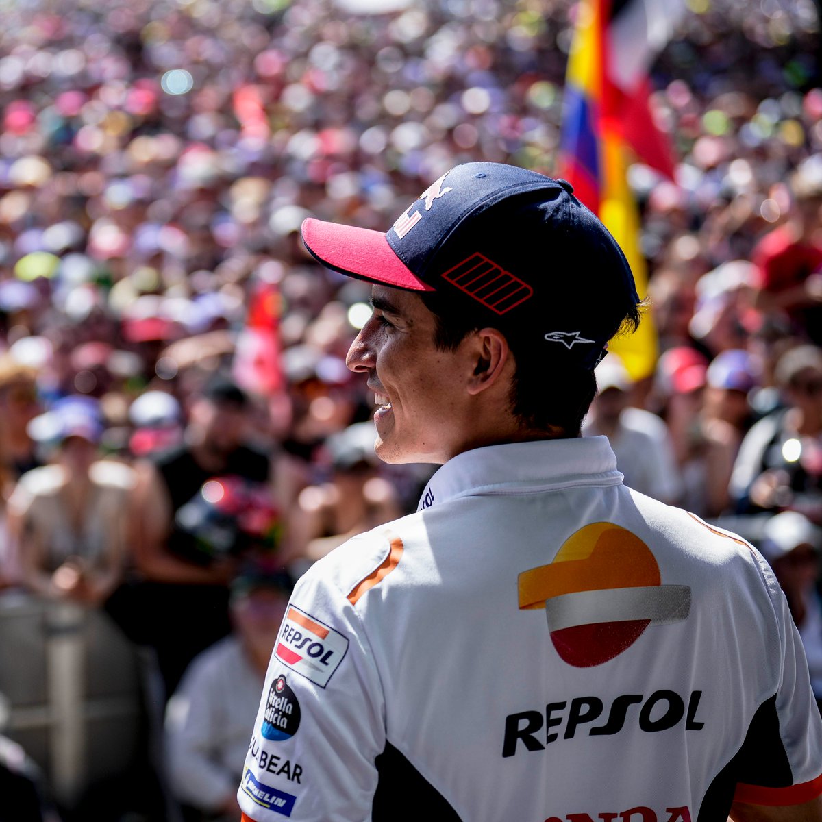 box_repsol's tweet image. &quot;Quiero agradecer el apoyo de todos vosotros. Haré todo para volver a competir&quot;🧡

- Blog de @marcmarquez93 en #BoxRepsol

&quot;I want to thank you for all your support. I will do everything to compete again.&quot;🧡

- #MM93&apos;s blog at #BoxRepsol

#EquipoRepsolHonda
#RepsolHondaTeam