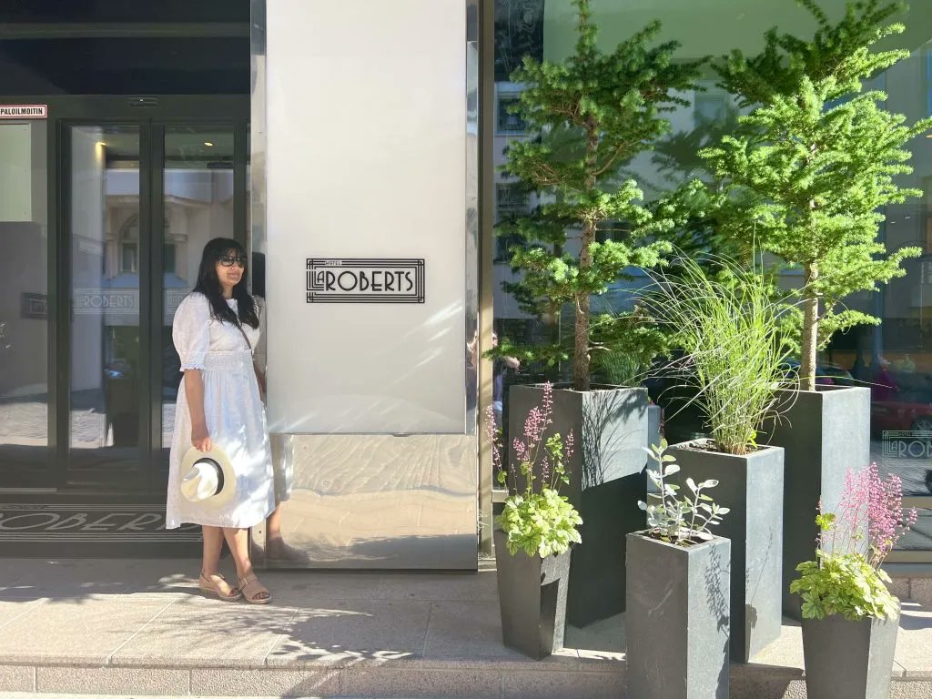 Ad I Read all about my stay <a href="/HotelLilla/">Hotel Lilla Roberts</a> in #helsinki and why I lived the 1920s decor, delicious food and incredible hospitality! 

@KampHotels 

buff.ly/3P7eewv