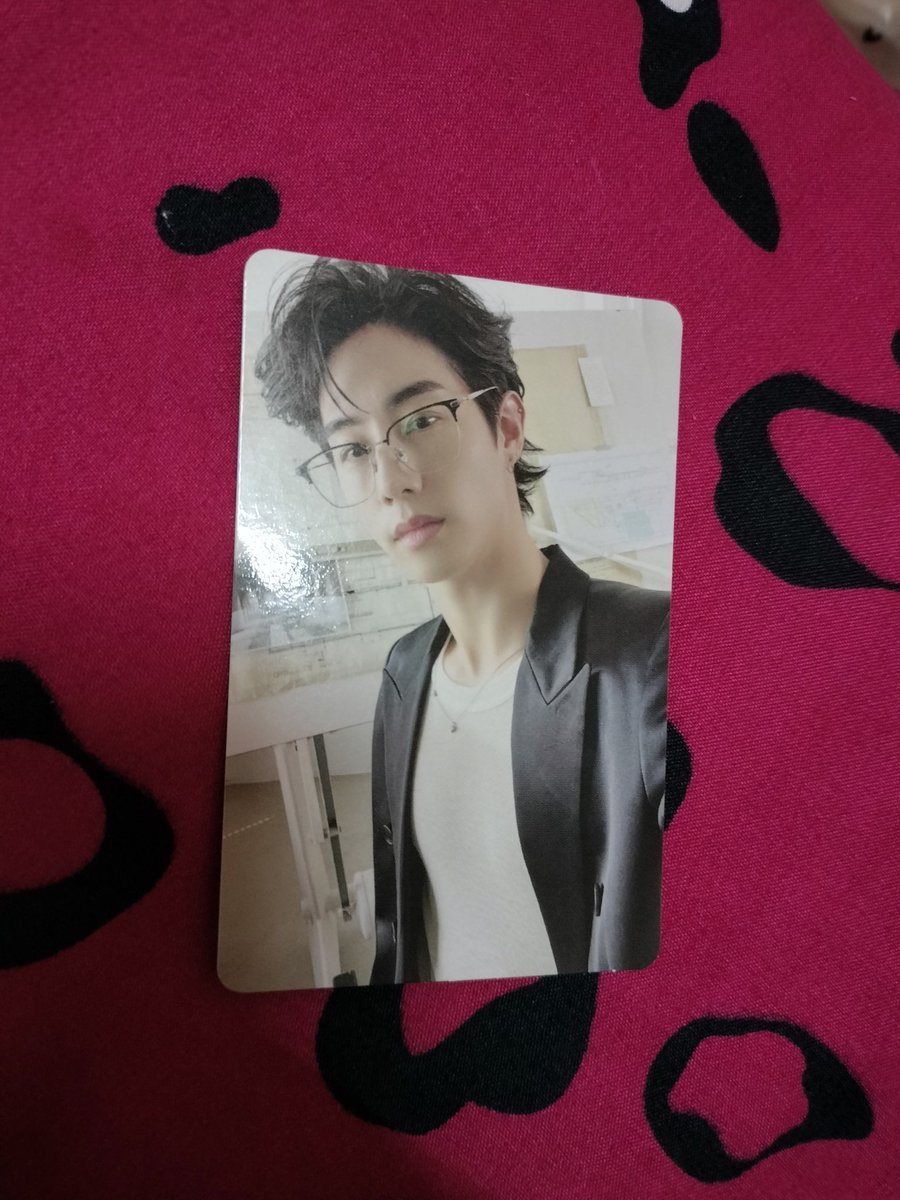 BBJB200598's tweet photo. การ์ดบั้มพี่มาร์ค 180 บาท
ส่งฟรีค่าาา😘😘😘
#ตลาดนัดอากาเซ่ https://t.co/4dLEnpatqq