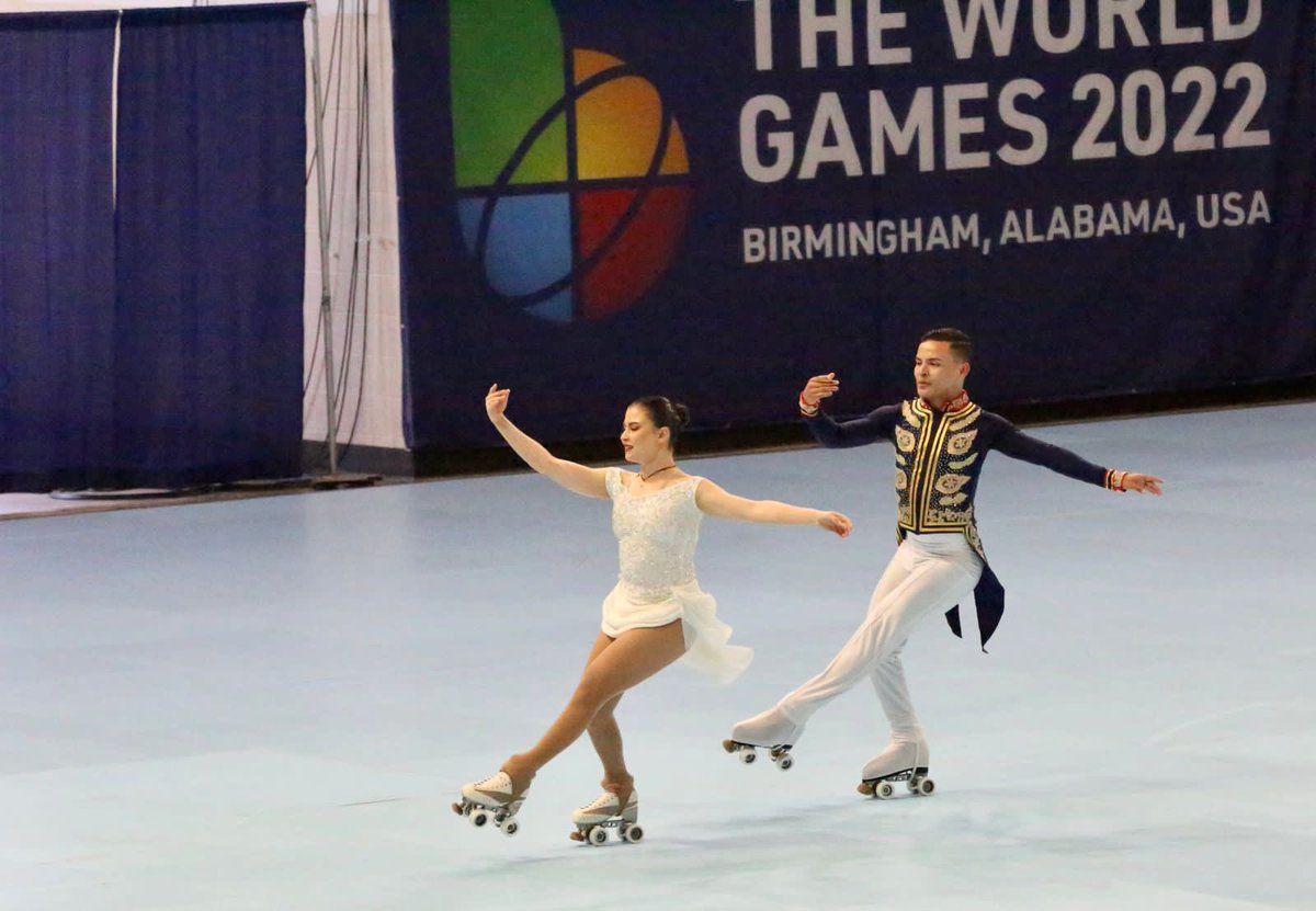 🇨🇴 Los colombianos Daniela Gerena y Brayan Carreño, se colgaron la medalla de bronce en la danza libre del patinaje artístico de los Juegos Mundiales #Birmingham2022. 🥉🛼 #TWG2022 #RoadtoBHM #WeareTheWorldGames