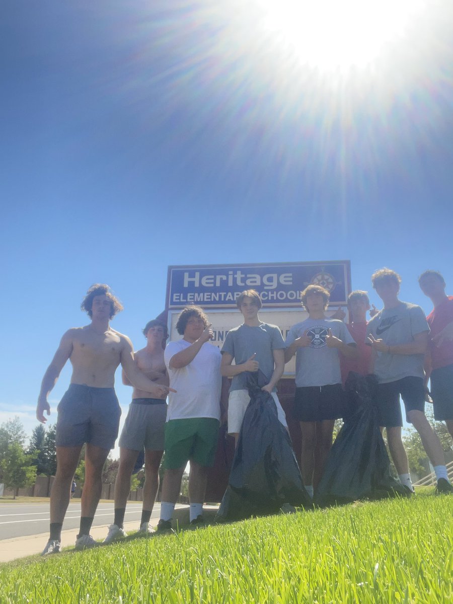 Bulky_Babes tweet media