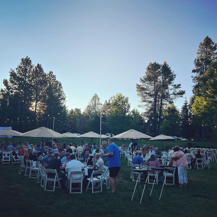 NorthwestPump's tweet photo. A big thank you to everyone who attended our Oregon Customer Appreciation Dinner last night! Always nice to see our customers and vendors in person. #oregon #customerappreciation #sunriveroregon #petroleum #oregoncustomers #ThankYou https://t.co/NciPaB51lL
