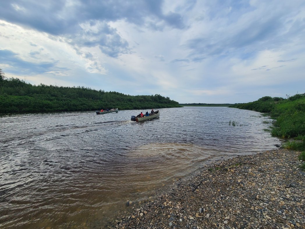 TheGeophysGuy's tweet photo. Day 14 of #ExpeditionHBL:

The crew departs for another round of data collection along the Albany River.

@WWFCanada 
@McMasterSEES 
@Mushkegowuk 

#Science 
#climate 
#Kashechewan https://t.co/XkY9D55Lmf