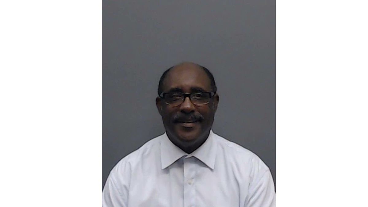KLTV7's tweet photo. Tyler pastor indicted on money laundering charge, new theft charge: https://t.co/jQweYfVBAh https://t.co/kOS93RBVTq