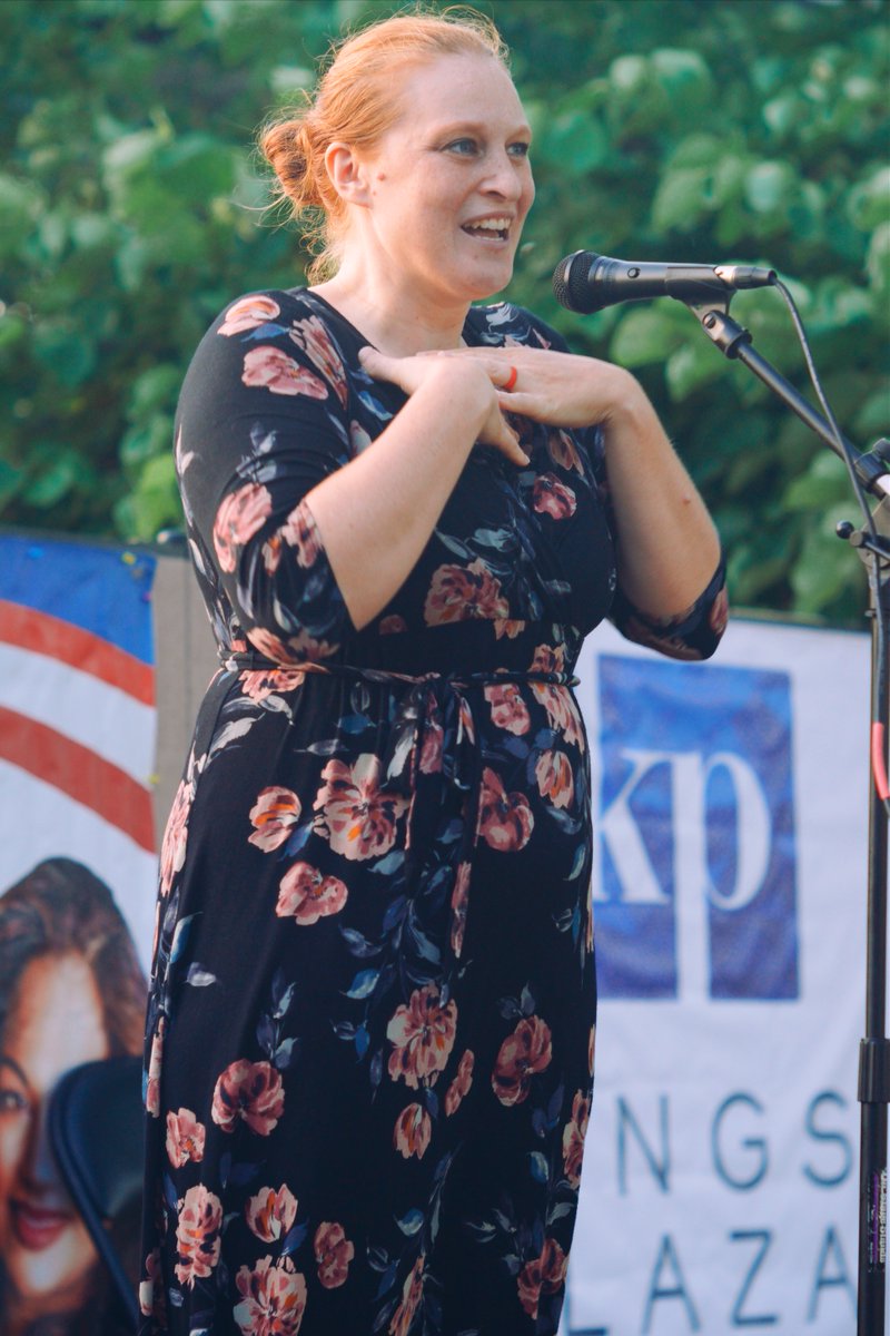 Regina Opera’s musical artists “knocked it outta the park!” On Wednesday July 13th, 7 Regina Opera musical artists, including baritone Daewon Seo (left) and soprano Taerra Pence Chiba (right), received a rousing round of applause for their 90-minute concert in Marine Park.