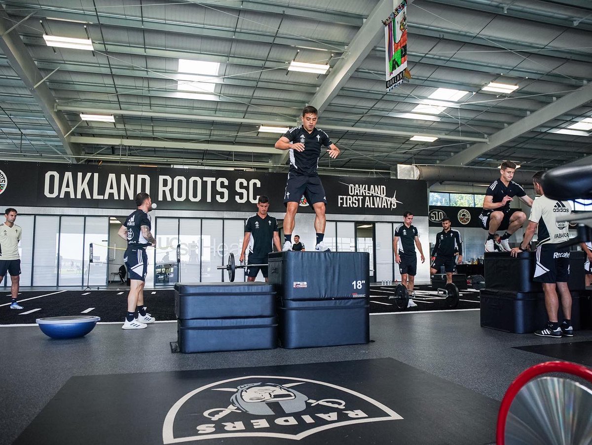 FirstWaveSports's tweet photo. Thanks to the combined efforts of @PSCSoccer and First Wave Sports, @RCCelta is training in full force at the @oaklandrootssc facility this week 💪 prepping for their upcoming match vs @SJEarthquakes on July 20 at @PayPalPark, as well as their 2022/23 season in Spain 🇪🇸 https://t.co/ArVeynF8xI