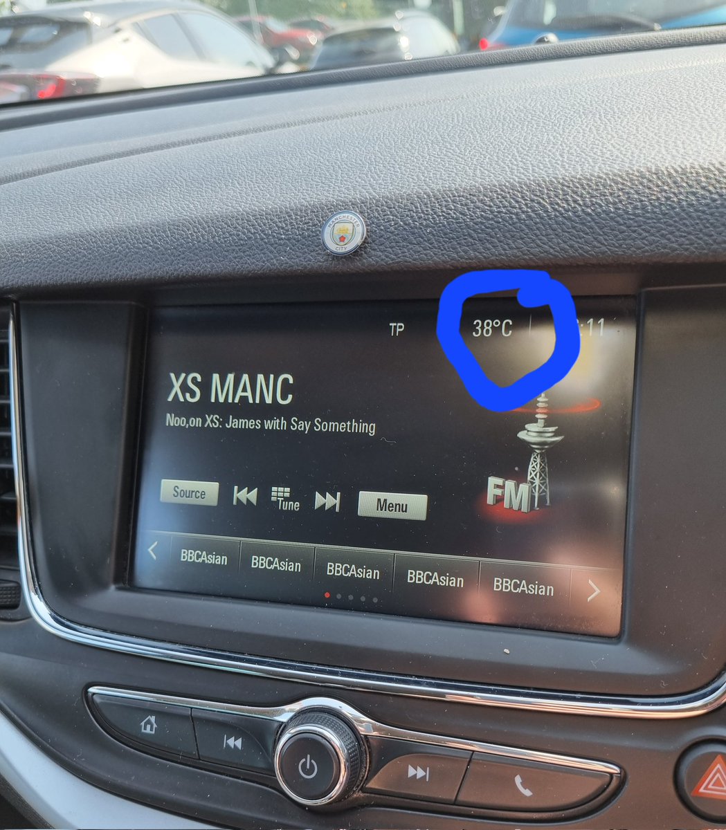 DalaiPalmerMCR's tweet photo. Bit hot in the cab today ๐ฅต๐ฅต๐ฅต https://t.co/e2ZcG3B9SO