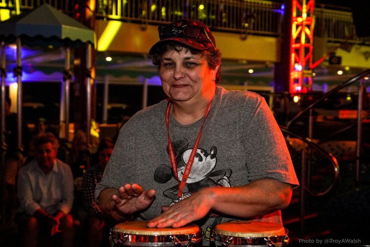 EtheridgeIsland's tweet photo. We can't wait to dance to the beat of... Melissa's drum at the sunset drum circle at #EtheridgeIsland! 🥁

43 days, Etheridge Nation! https://t.co/vH1L5ygSMW