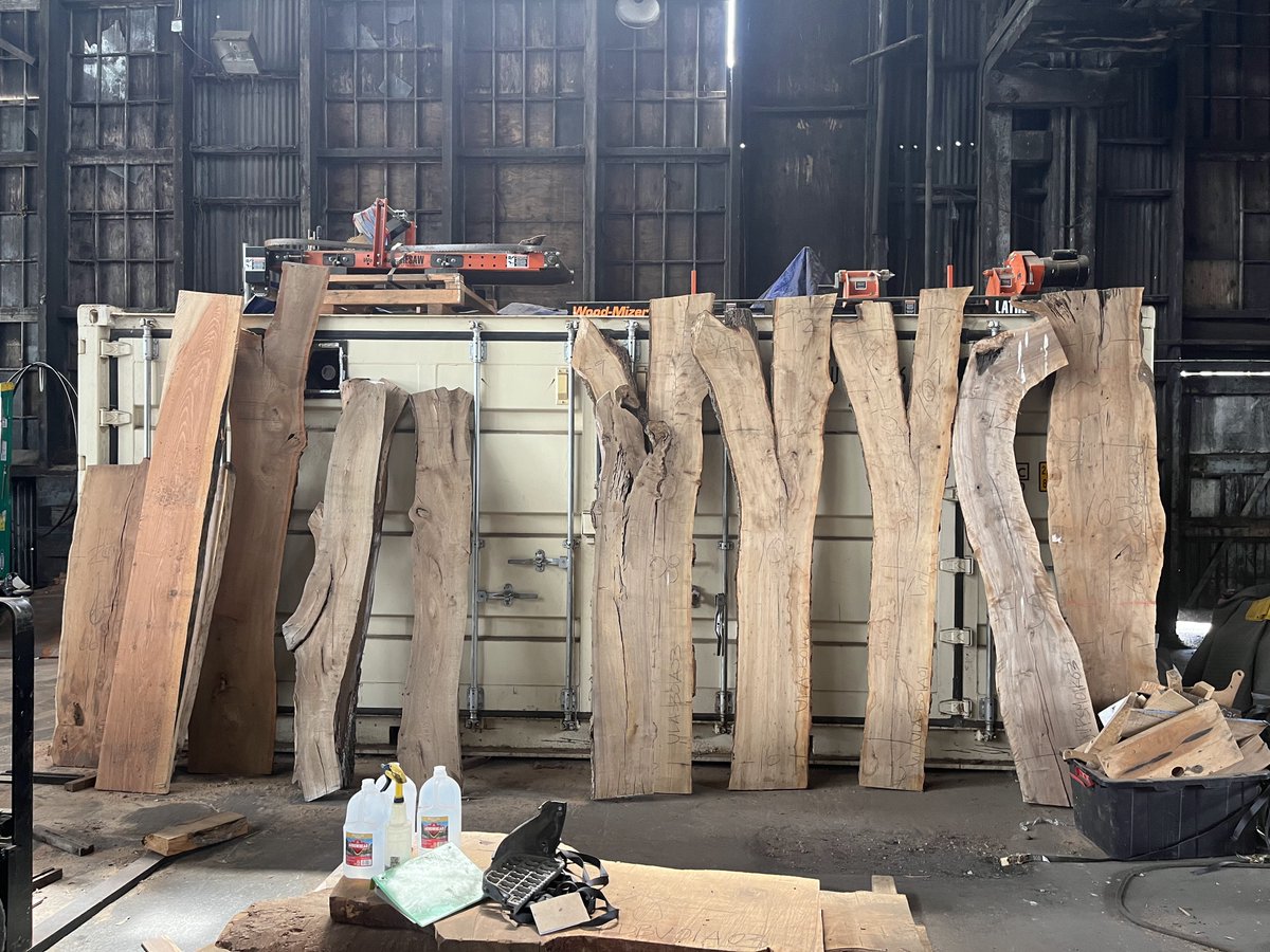 ArborUpcycle's tweet photo. SALE ON WOOD SLABS!! LIVE EDGE WOOD SLABS, ROUNDS, OVALS 

https://t.co/oVDHyc1yvV 

#liveedge #liveedgeslabs #wood #woodworking #woodslabs https://t.co/NkdXh5XNP3