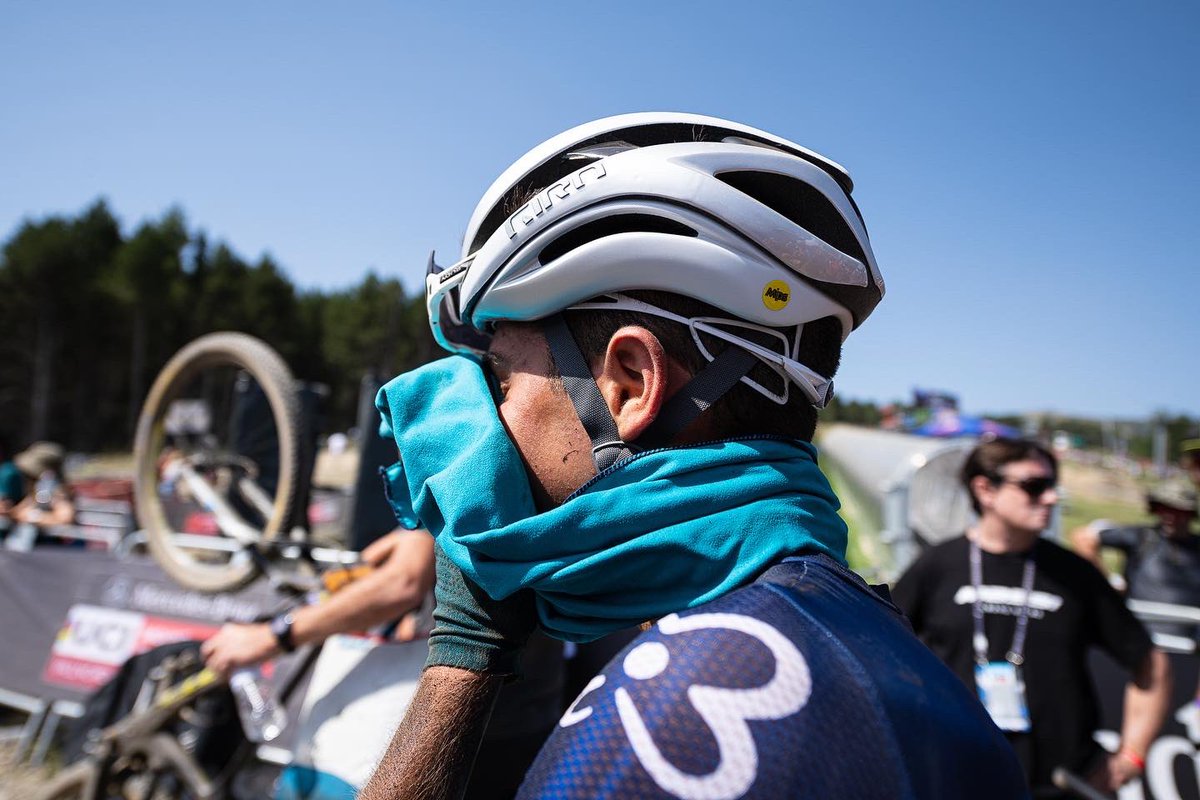 Contento con la carrera de ayer en la 6a WC en Andorra🇦🇩 

De inicio pude colocarme entre el top10 hasta que en la segunda vuelta tuve una pequeña caída con la que perdí algo de tiempo. Aún así volví a entrar en carrera rápidamente y finalizar en P17

<a href="/becaspodium/">Becas Podium</a> <a href="/PMGRacingTeam/">Primaflor Mondraker Racing Team</a>