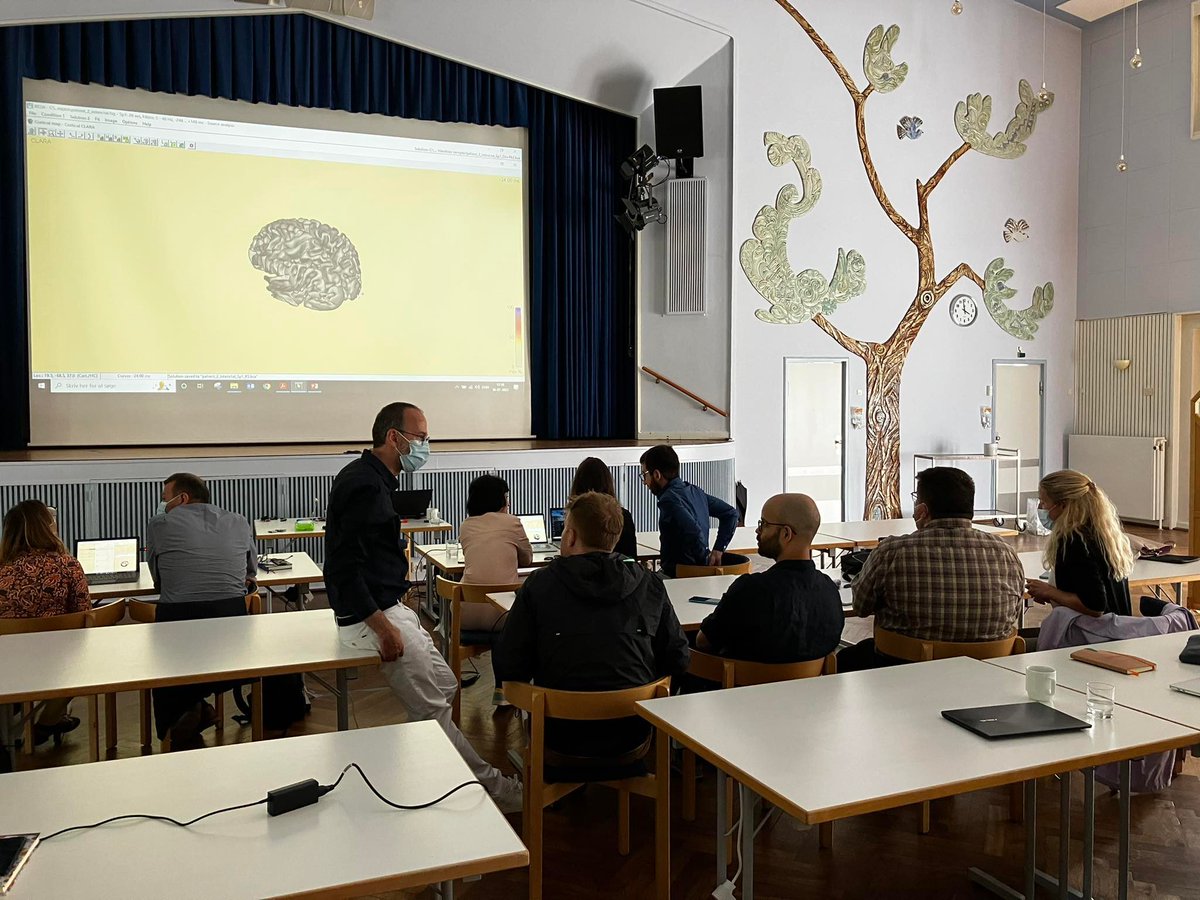 Sandor Beniczky tweet media