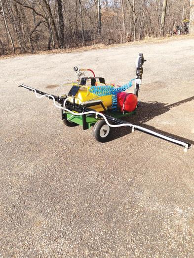 FarmShow's tweet photo. Retired engineer and lifelong tinkerer Tony Bunniss built a pressurized lawn sprayer to make treating his large lawn easier. #lawn #sprayer #pressurized #landscaper #madeitmyself https://t.co/bqzAWYEQeo https://t.co/G84ZXT7fjx
