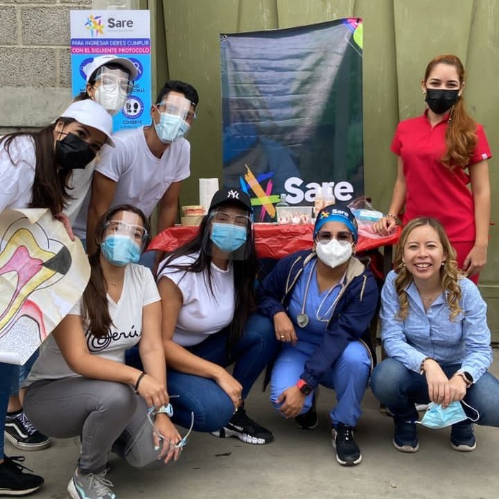 xiomarasierra's tweet photo. 2/2 Día del niño en Petare
Gracias a @SaReVenezuela, Dra. @GiselmarSoto, @sonrisas2009 @davidrojas1988, @FGaranton
#venezuelatierradegracia
#ucvistaconlascomunidades
#Koyobo
#draSonrisa
#Agualpes
#casacanela
#StMoritzve
@Mabel98354024
Por apoyar a la niñez y hacerlo posible https://t.co/aChe3e4IIW