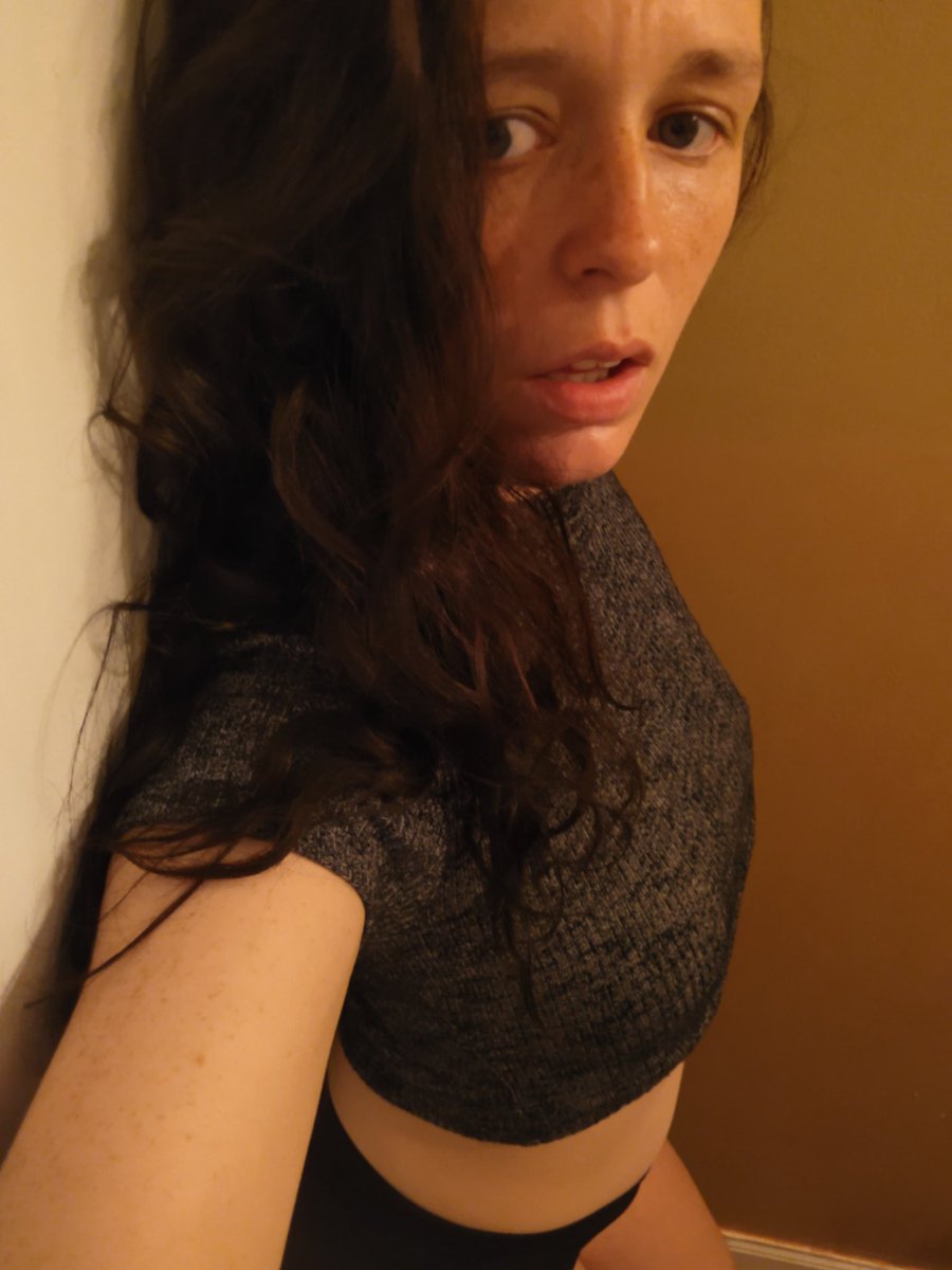 blueeeyeddbabe's tweet photo. Like what you see and want to see more I post content daily in my Onlyfans for just $10 a month. 

https://t.co/UdOKhTbVEc https://t.co/Uukmn940x4