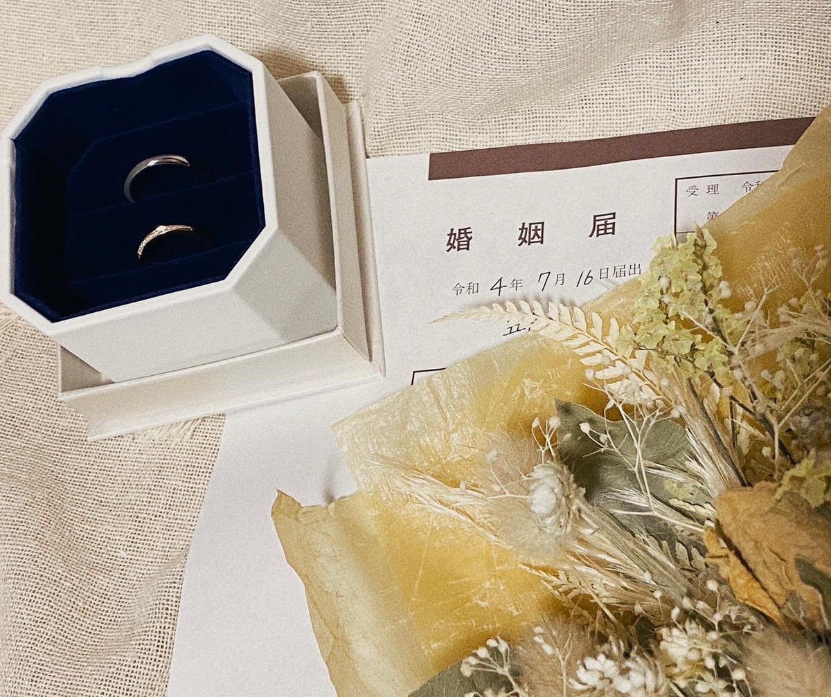 shota3249's tweet photo. 実は先日結婚致しました。 https://t.co/uTD5ZeO8VE