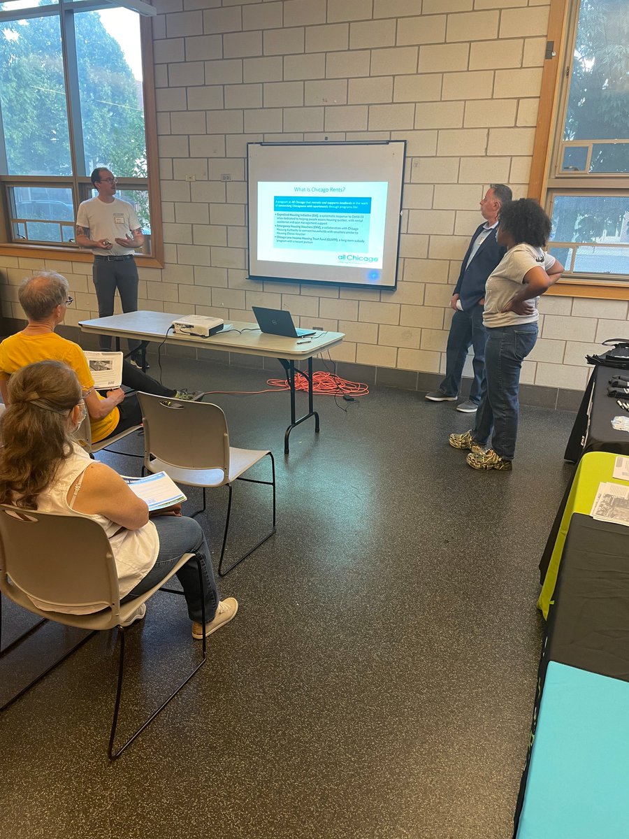 clihtf's tweet photo. CLIHTF partnered with All Chicago, Flexible Housing Pool & @ChicagoDOH for a Northside landlord engagement informational session at Haas Park. We had a successful event and look forward to continuing to provide affordable housing to residents all over Chicago. #CLIHTF #landlords https://t.co/jwCx6ZtHCQ