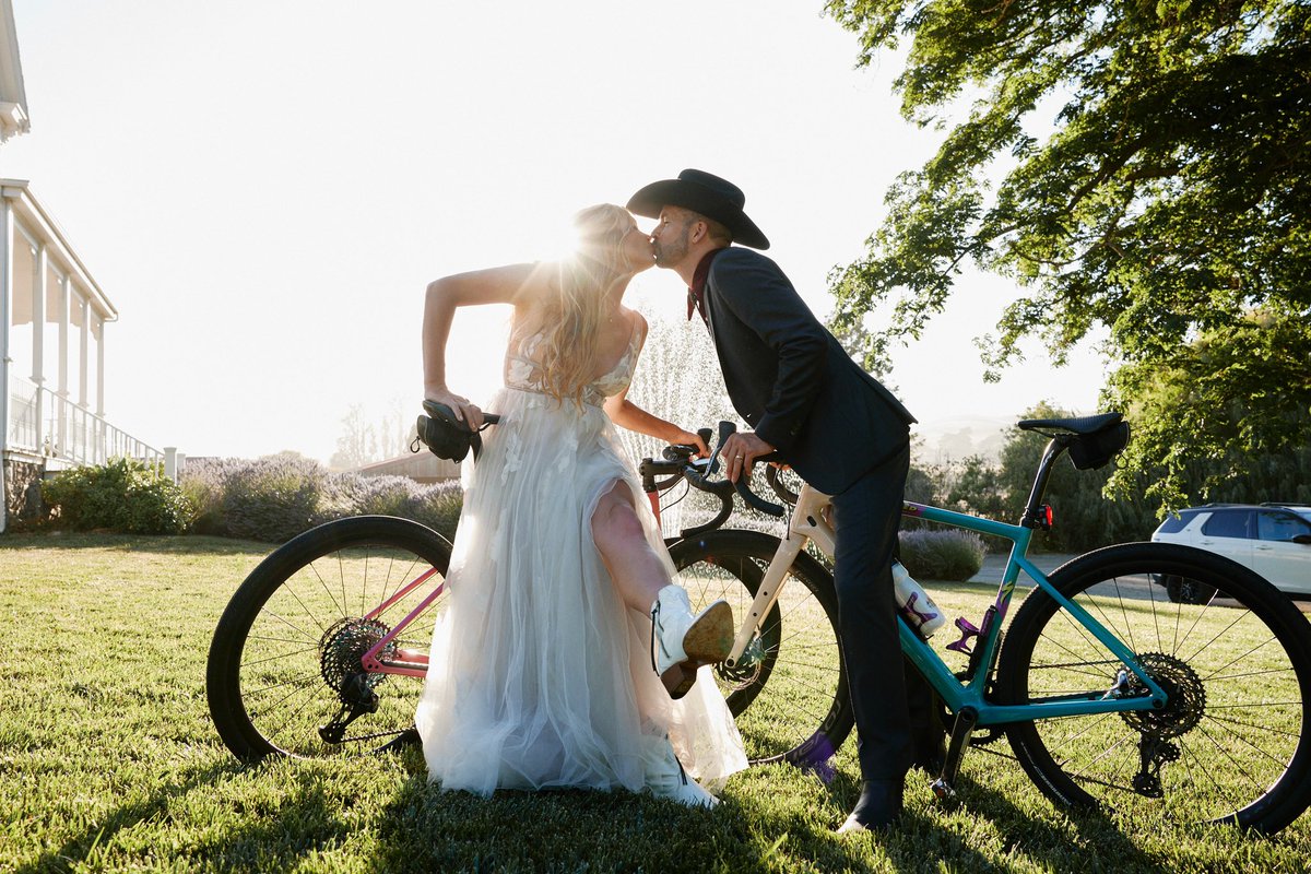 Alison Tetrick tweet media