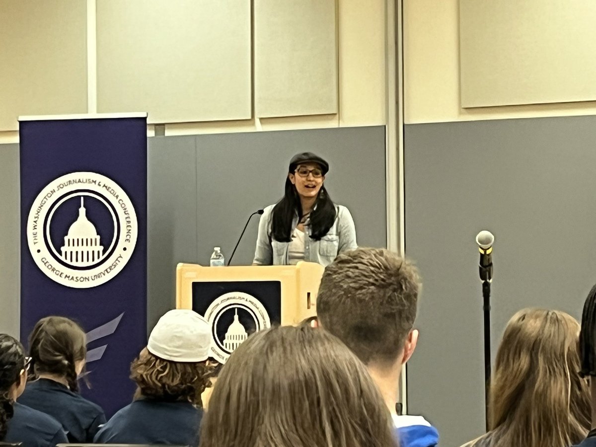 Ms_vanB's tweet photo. Lucky to hear from @arelisrhdz from @washingtonpost during our 1st full day of @WJMC_Mason - “objectivity is kind of illusive and mythical… strive to be fair in your process to everyone involved in your story.” https://t.co/0iSyX4z9OF