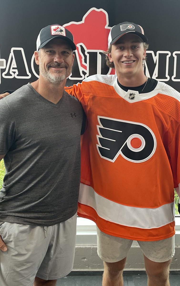 The reason why I coach… see one of your player get draft in the NHL! Congrats <a href="/alexgendy30/">Alexis Gendron</a> <a href="/ArmadaBLB/">ArmadaBLB</a>