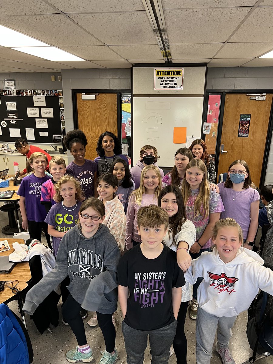 Hello Woodland Community! 
Are you interested in the possibility of joining our staff (the best around) for 3 hours daily? Check out the link below to apply…hours are flexible but the positive impact you can have on kids is not! #packpride

applitrack.com/bcc/onlineapp/…