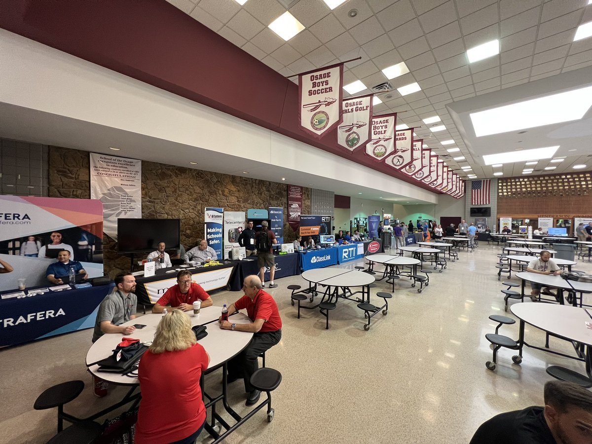 MidwestTechTalk's tweet image. Make sure you show our vendors some love! #mwtt