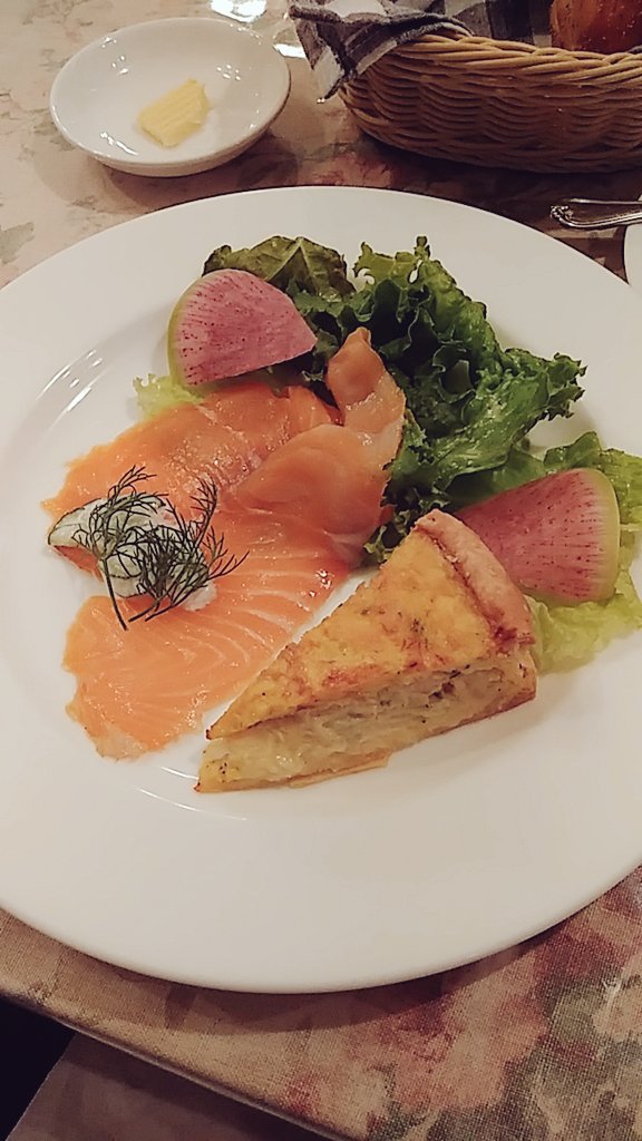 mi02118588's tweet photo. 食べ物ばかりですみません😅
初めて行ったけど、どれも本当に美味しかった🥺🤍 https://t.co/OHwsaJys7h