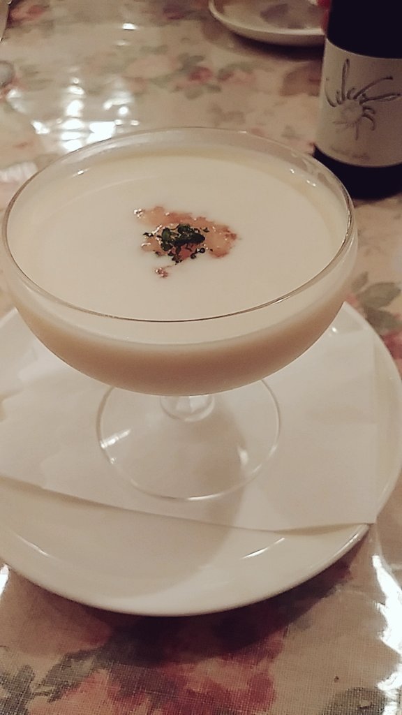 mi02118588's tweet photo. 食べ物ばかりですみません😅
初めて行ったけど、どれも本当に美味しかった🥺🤍 https://t.co/OHwsaJys7h