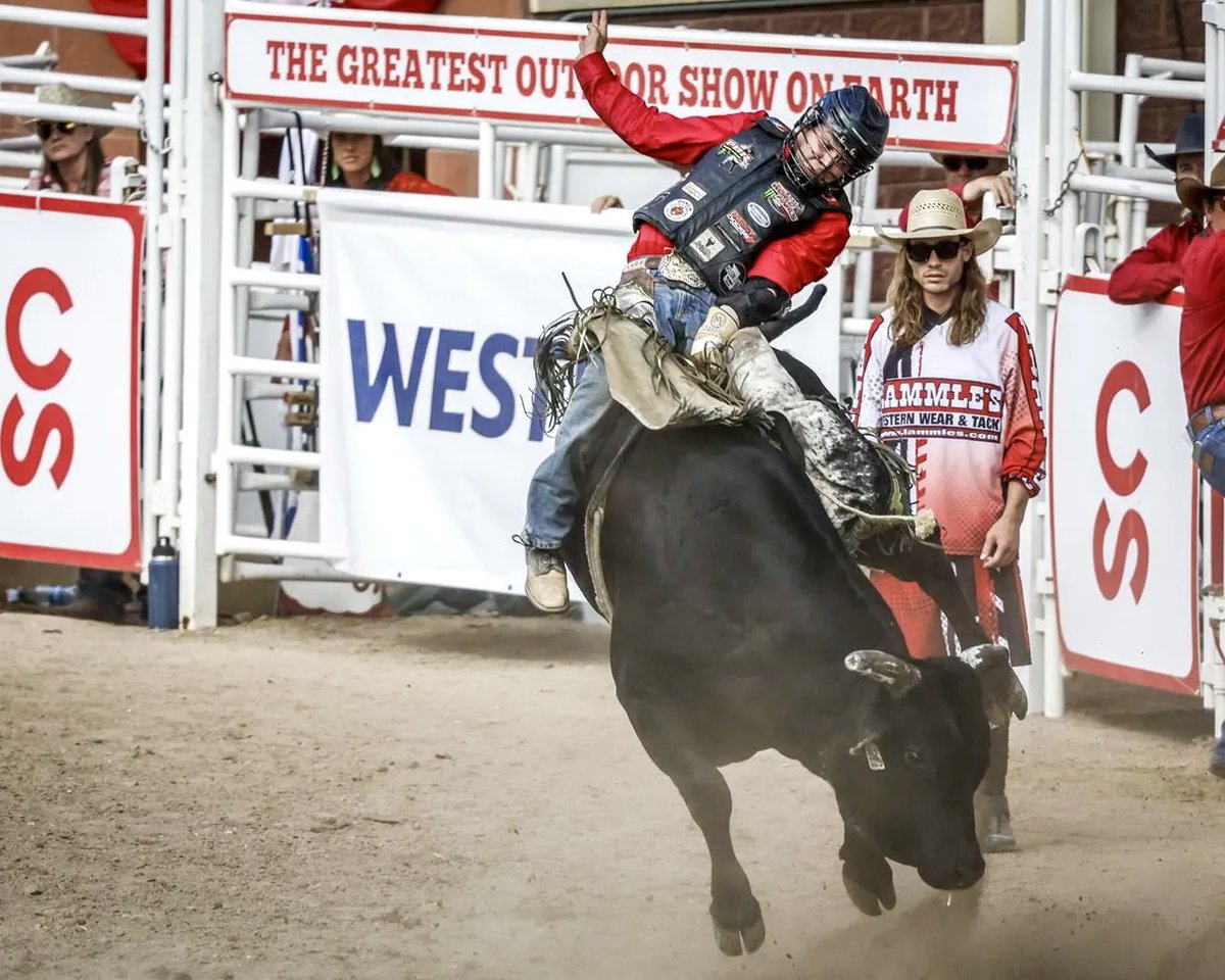 Dakota Buttar with a big week in Calgary!!

Adding the 2022 Calgary Stampede Championship to his wall of accolades. Congratulations Dakota, what an amazing accomplishment!