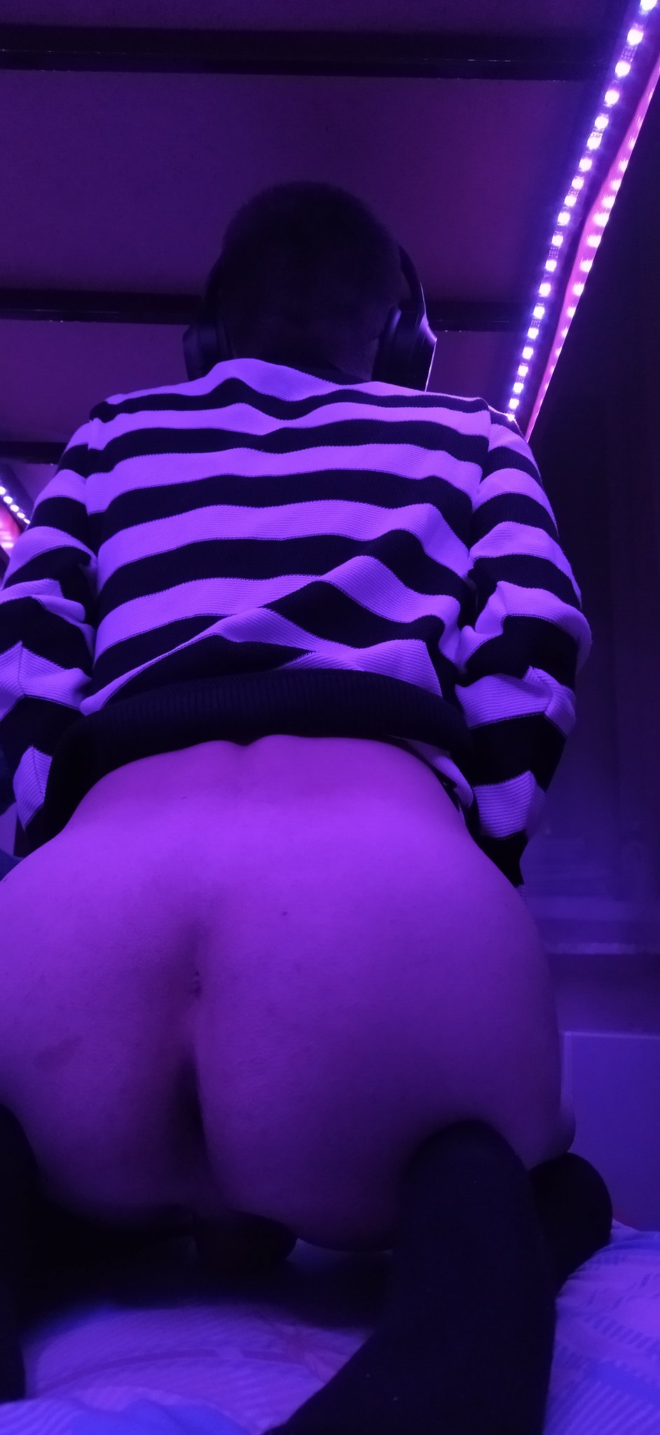 I'm just sitting there... #Femboy #Butt https://t.co/S0PVgNQ4Ft