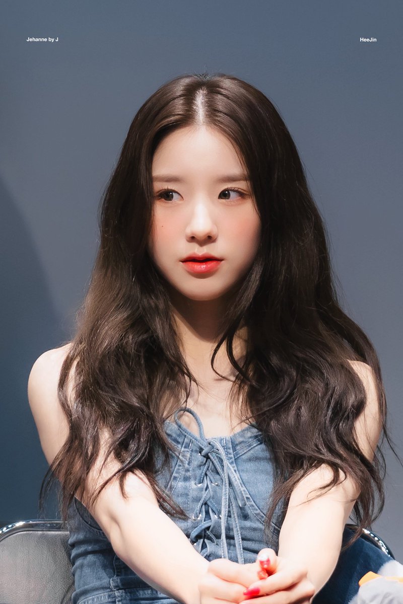 jehanneloona's tweet photo. 220702 #이달의소녀 #LOONA #희진 #HeeJin 
by J https://t.co/1De7pPvOMC