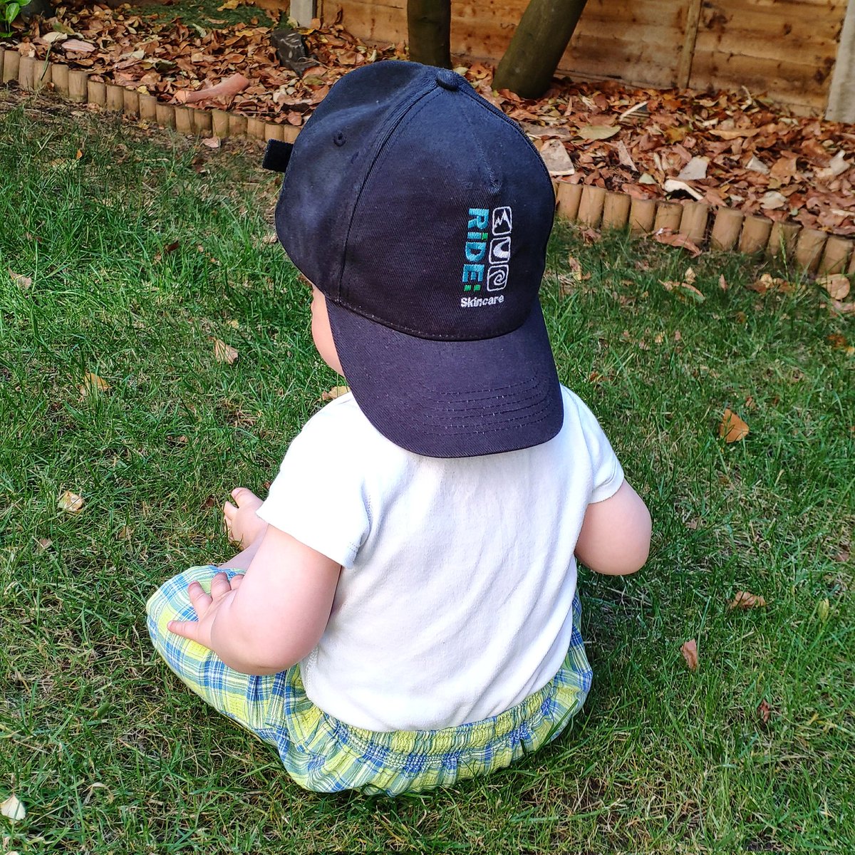 So it's been a while since our last post here! Don't worry we are still in business, life has just been a bit busy recently.
We are still shipping our organic sports sunscreen and moisturiser all over the UK from our website and on Amazon. #UKHeatwave #NaturalSkincare