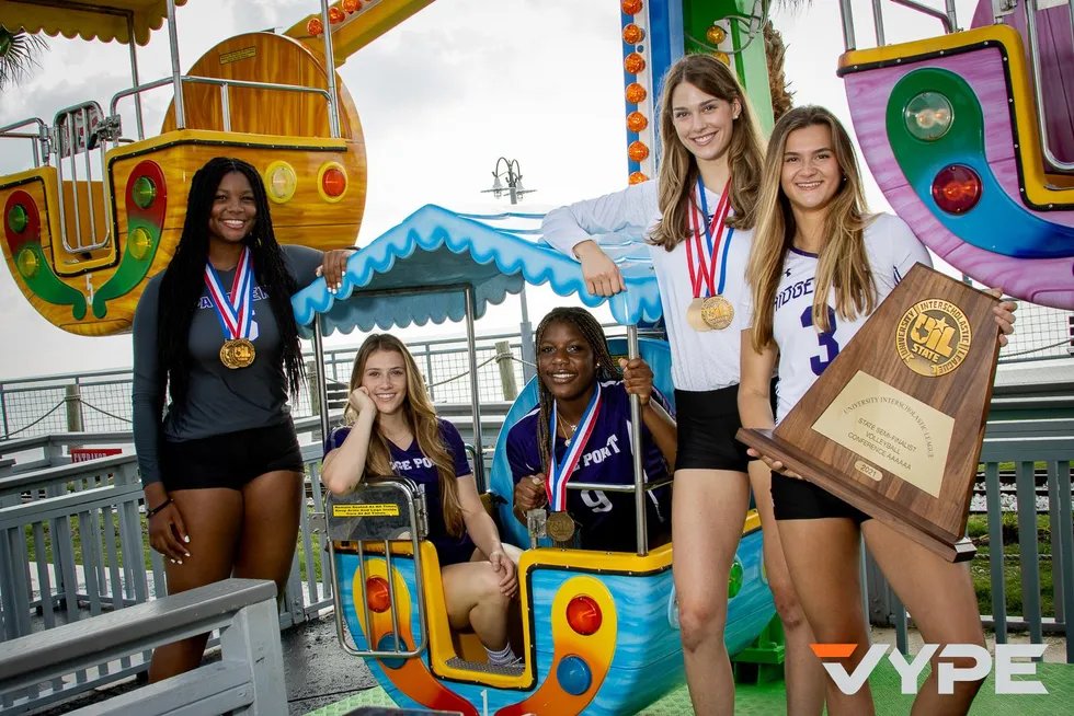 vypehouston's tweet photo. 📸PHOTO GALLERY📸

HOU is full of volleyball talent and it was on display in June at Kemah Boardwalk for the 2022 VYPE Houston Volleyball Photoshoot #txhsvb 

📸PICS: https://t.co/Yj2aSNi5mj https://t.co/dFqEq1VWWU