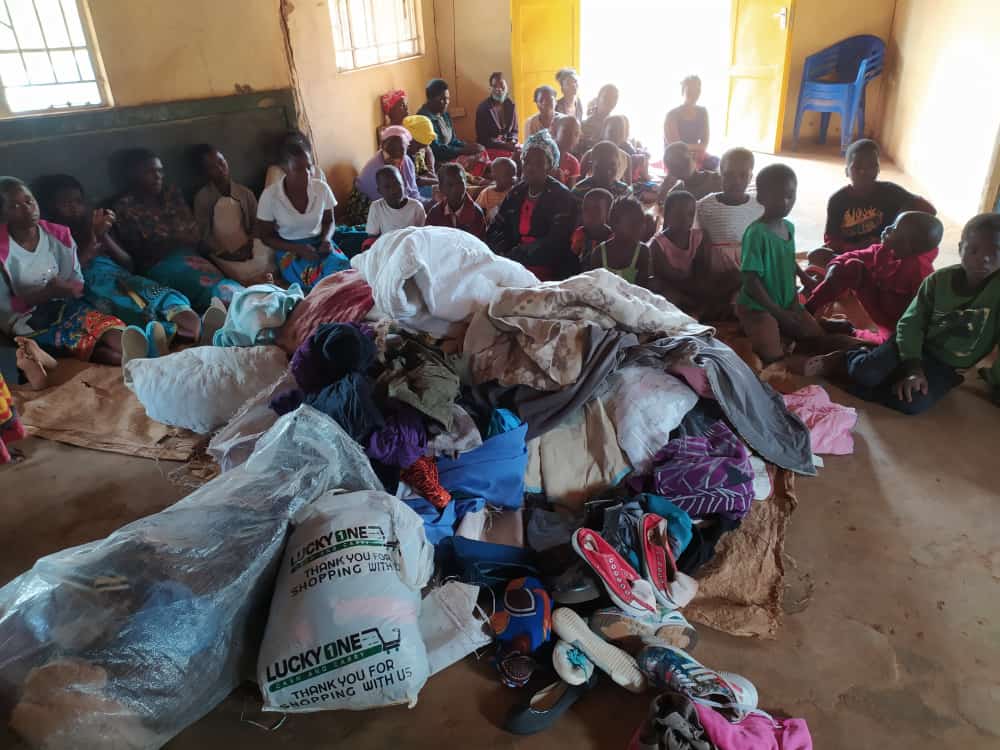 Reunioncentral2's tweet photo. Last year's winter project was great, as we approach the closing date of this year's project, we are still receiving donations for these amazing kids from Adziwa orphanage 💙 take note the project closes on the 23rd of July, 2022. https://t.co/RWTe4LwyGy