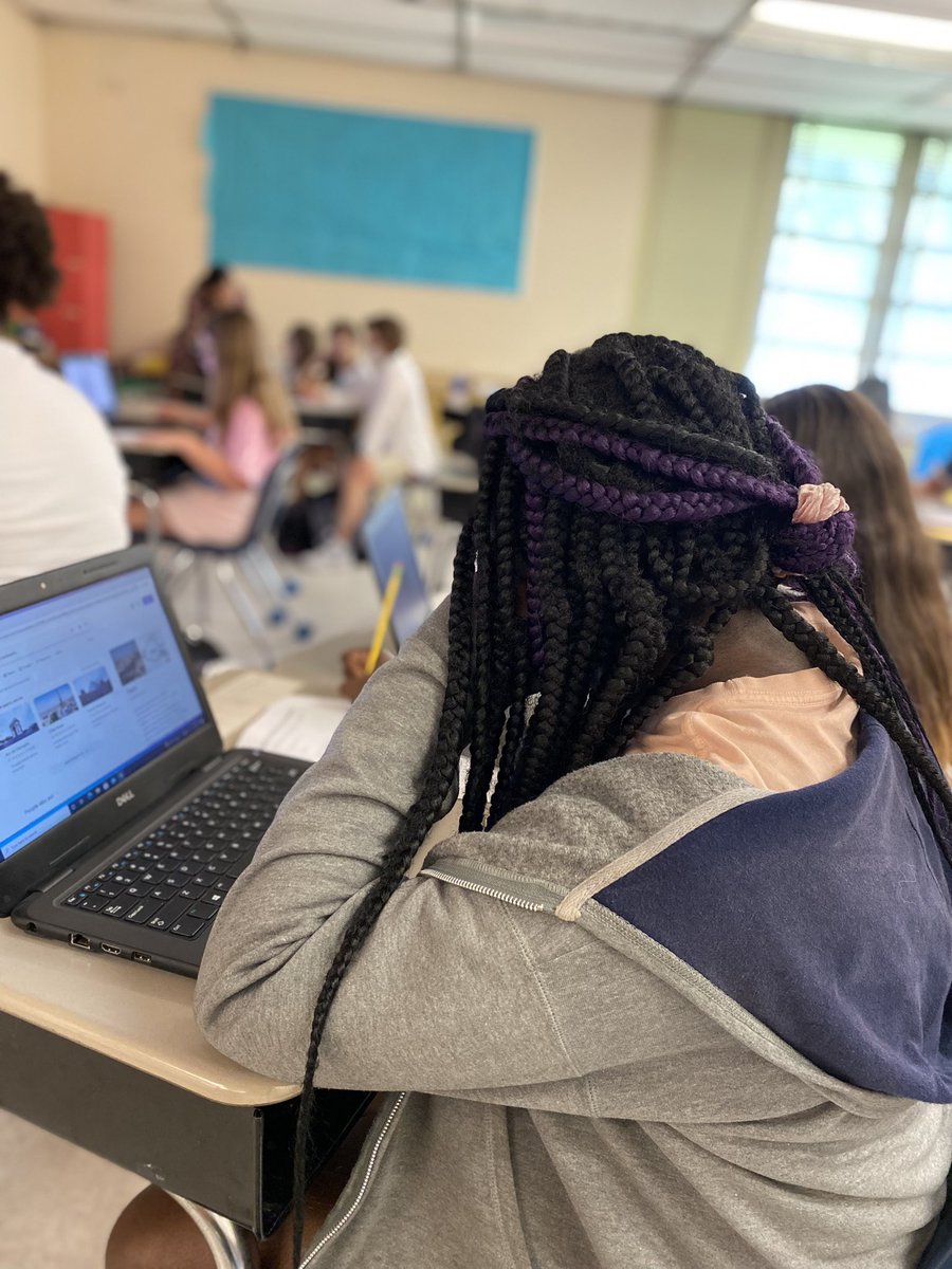 DecaturMiddle_Berlin tweet media