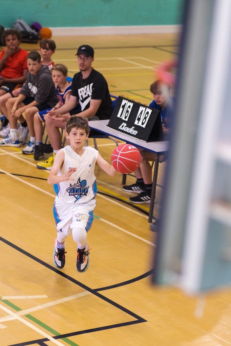 SCEBasketball's tweet image. Our Summer City League MVP, the skilled and resilient floor general Aaron from @StormBballClub - Aaron played inspiring basketball from the first to final game of the league and helped his team to an undefeated regular season before losing in the championship game..
#cityleague