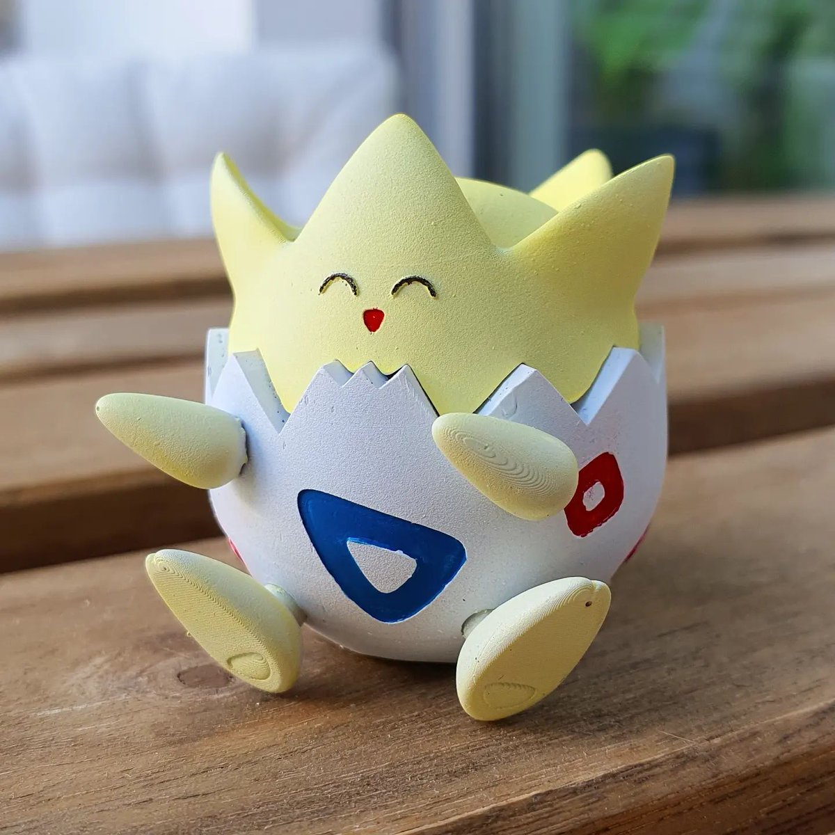 Nitrostormbcn's tweet photo. Togepi hand painted print, at 5cm tall is cute littel desk companion. 
#togepi #Pokemon #3Dprinting #3dartwork #blender https://t.co/Lp9cNNebzC