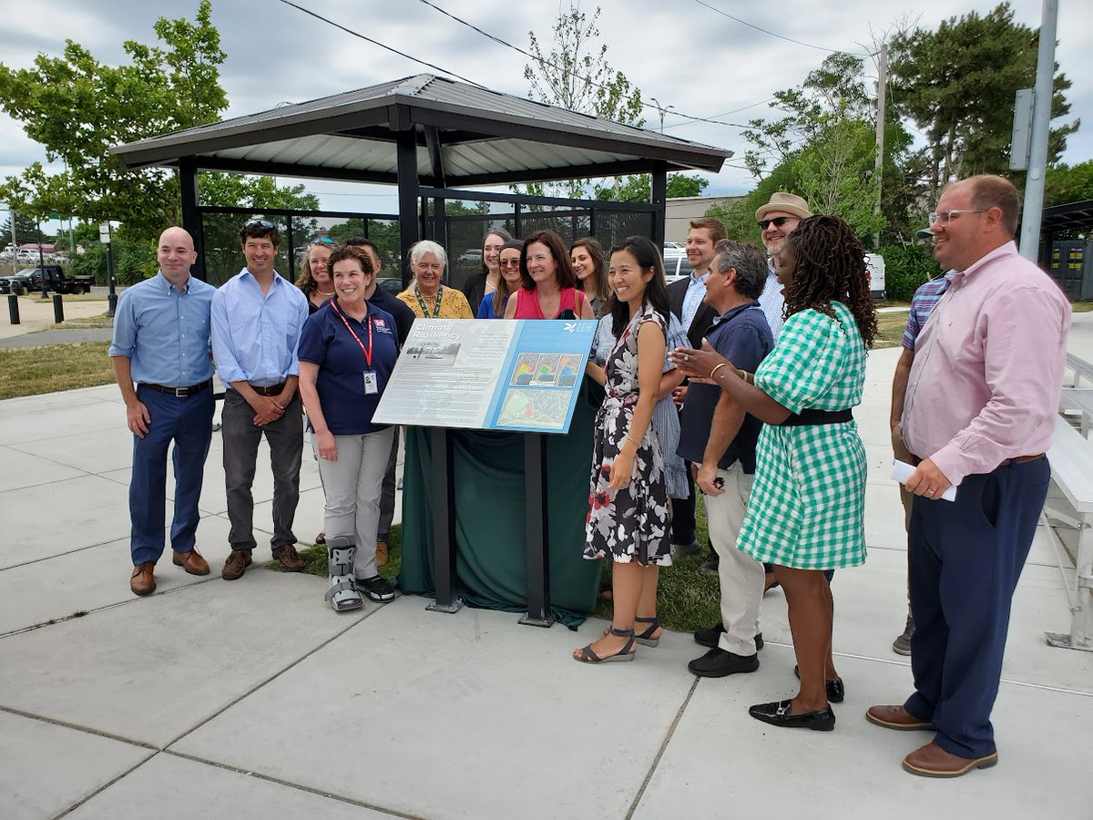 CorpsNewEngland's tweet photo. Congratulations again to our very own Sheila Warren and the New England #SilverJackets team on a wonderful achievement! #McConnellPark
Our #HighWaterMark project will re-establish legacy High Water Mark on publicly visible and publicly owned infrastructure in the #Boston area. https://t.co/30n0BxtXjE
