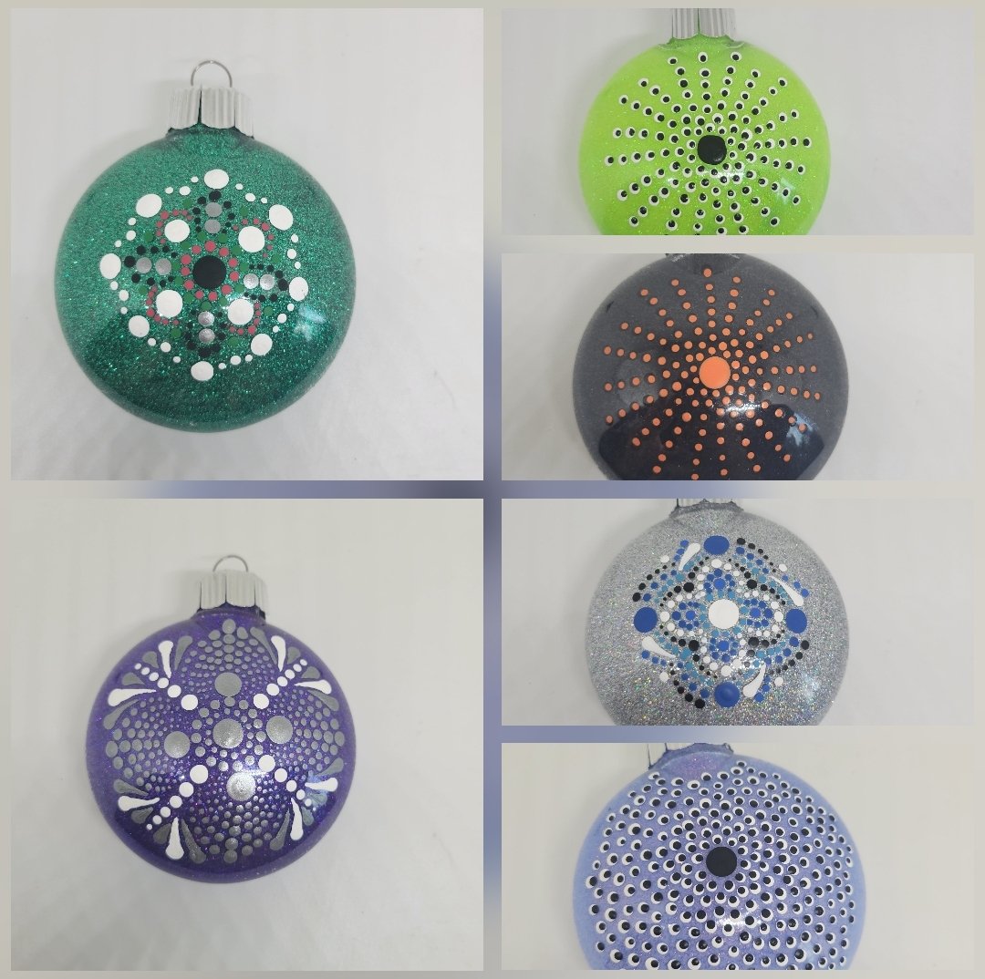 bubbasbiscuits's tweet photo. Christmas ornaments 
https://t.co/buxuuSQ38s
#Mandela #Christmas #ornaments #christmasdecor #handmade #shopsmall https://t.co/CkLS8bPNOu
